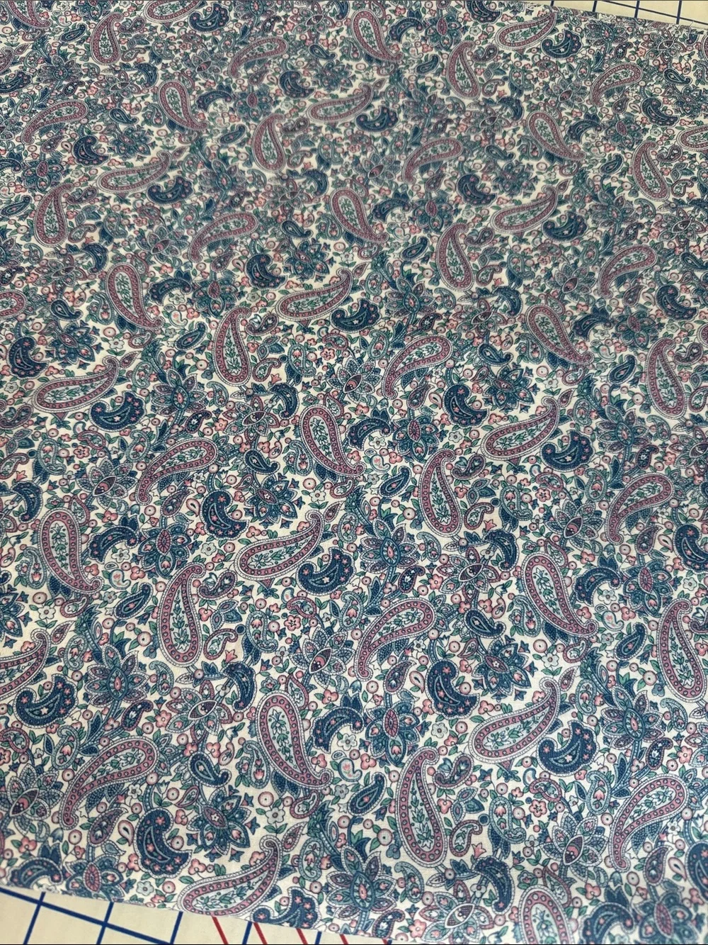 Vintage Peter Pan Fabrics Paisley Floral Cotton Fabric 1 3/4 Yards x 44”